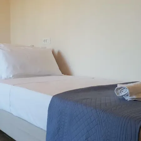 Hibiscus Suites - Ground Floor Suites 1&2