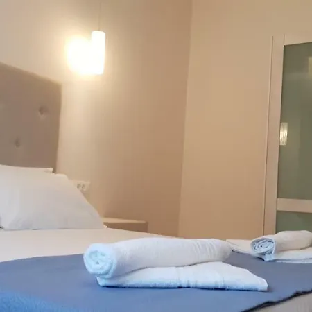 Апартаменты Hibiscus Suites - Ground Floor Suites 1 & 2