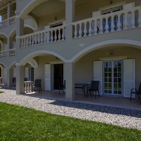 Hibiscus Suites - Ground Floor Suites 1 & 2